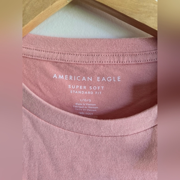 NWT! American Eagle,  Super Soft Graphic T-Shirt, Peach, Size Large -NEW! - Picture 9 of 9